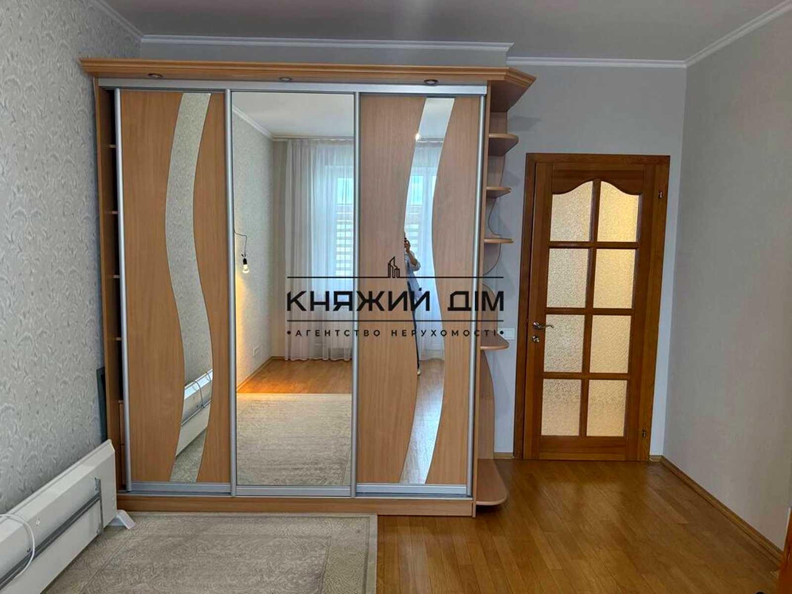 1875673221764385
