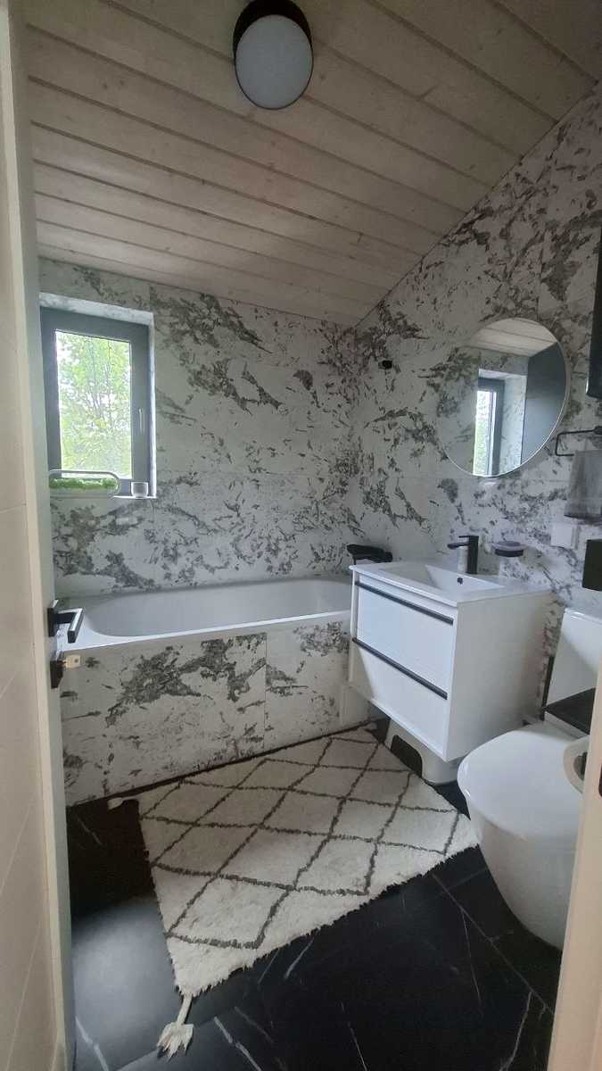 1875673333797574