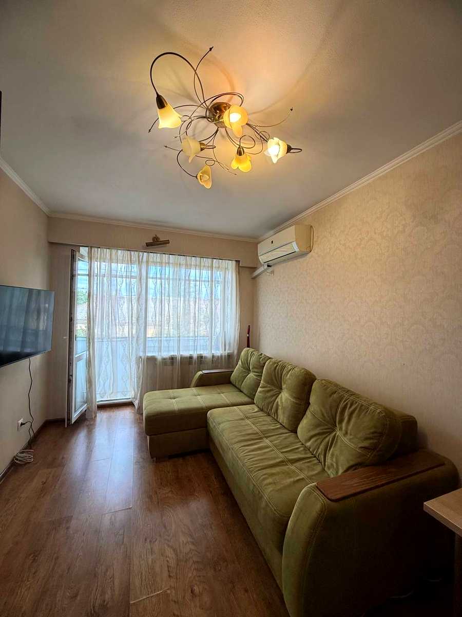 1875673475617732
