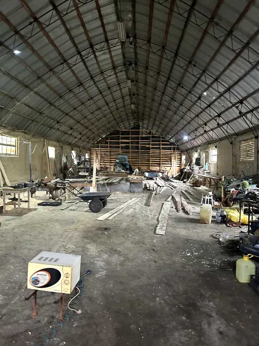 1875674661455922