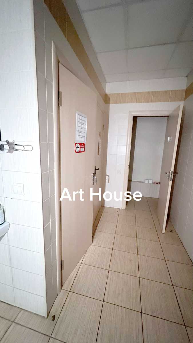 1875674679325030