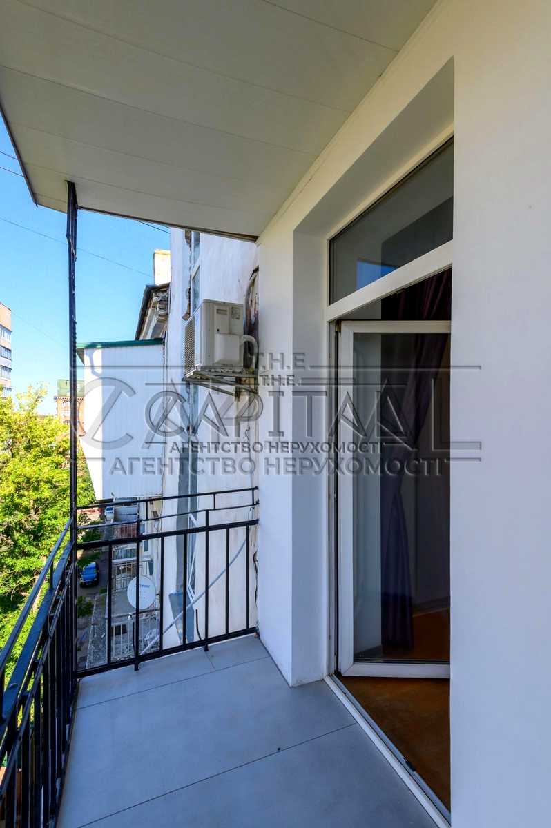 1875675047273616