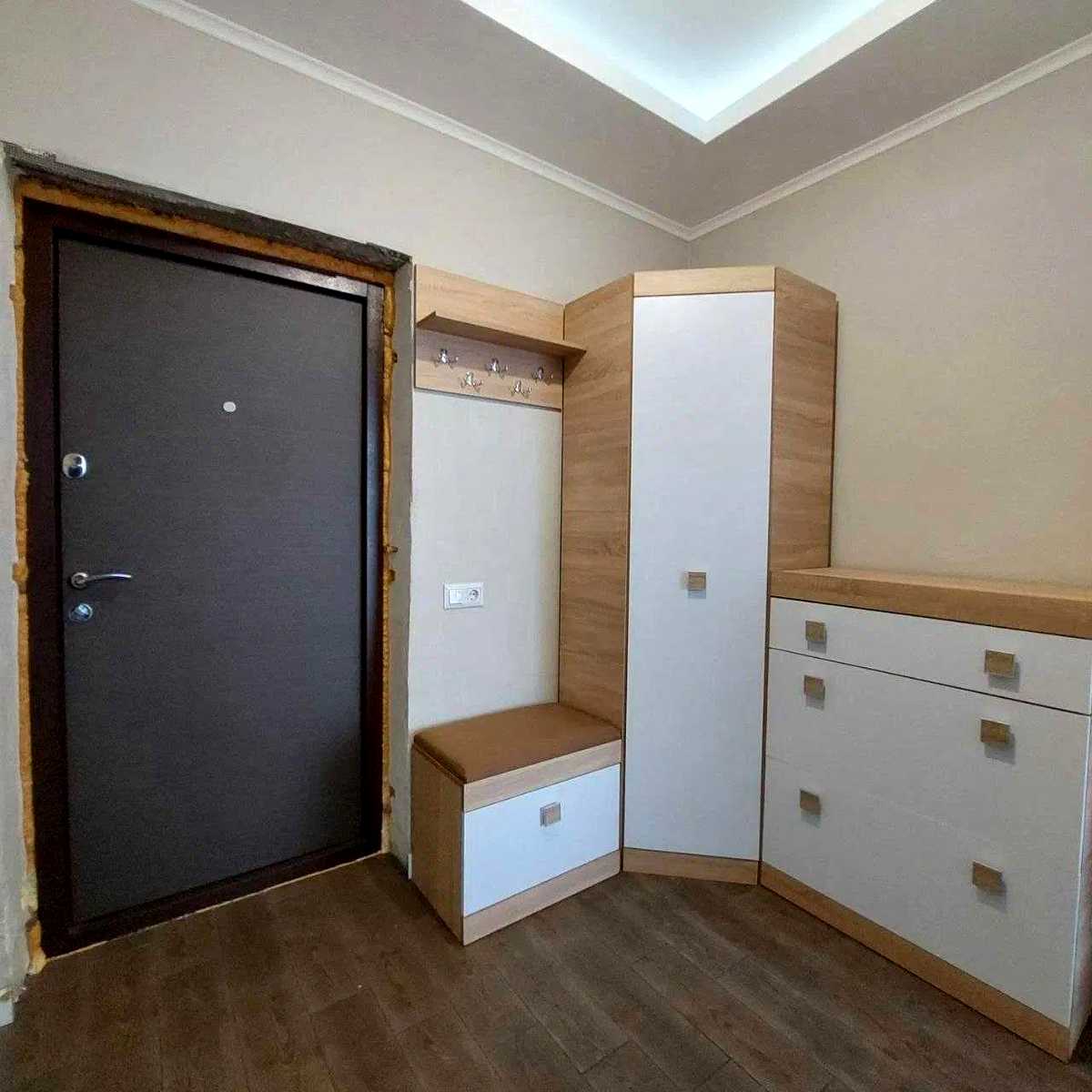 1875675396312673