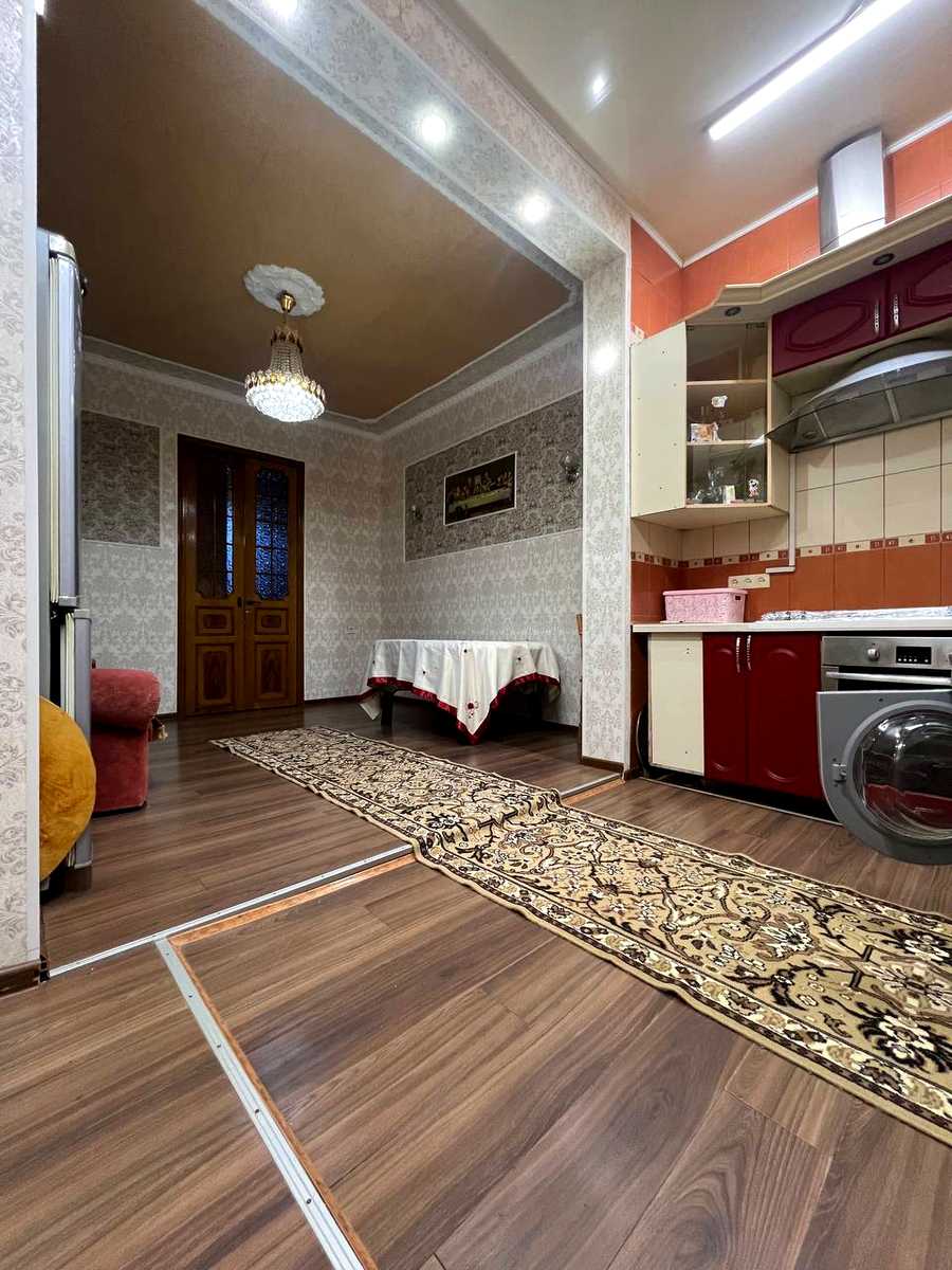 1875675561353932
