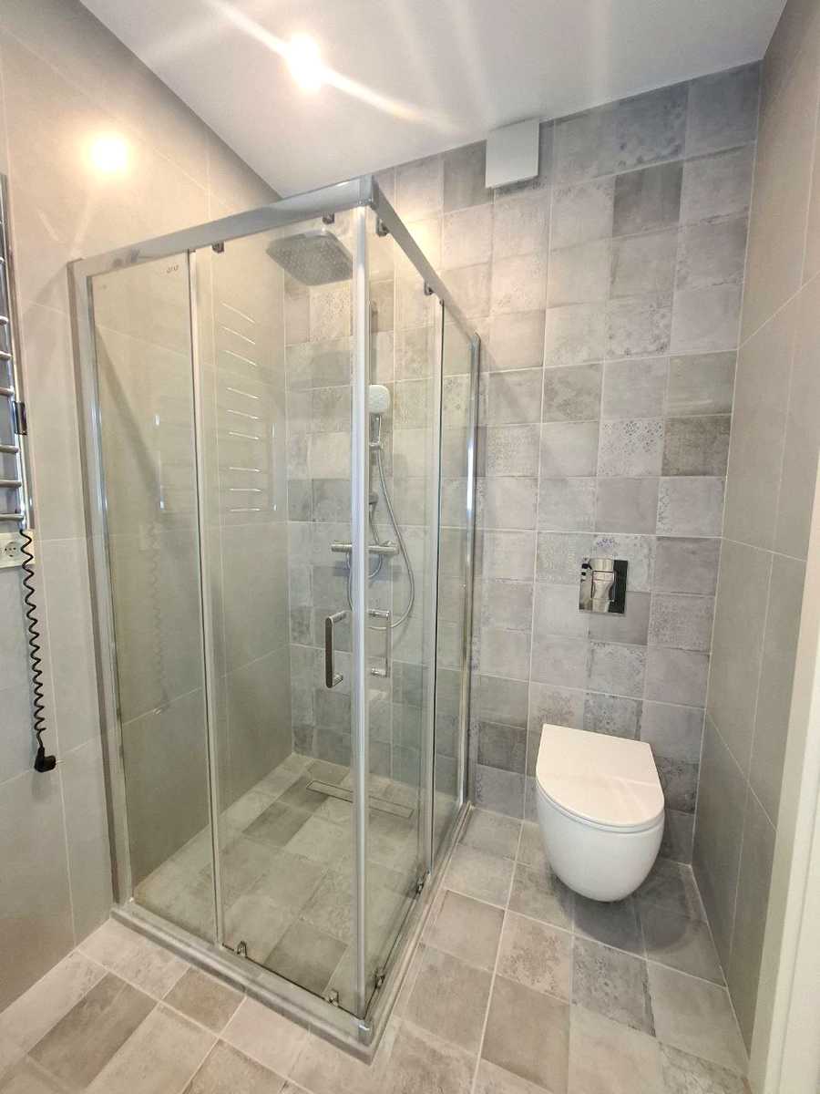 1875675653299284
