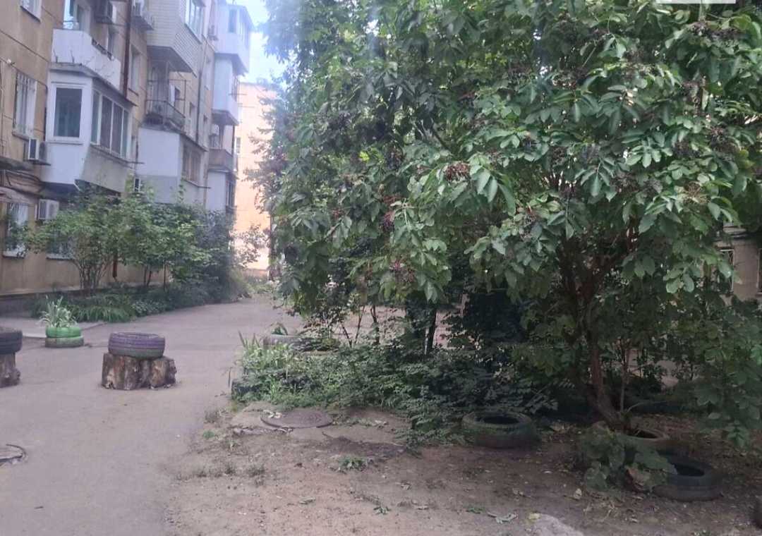 1875675710377607