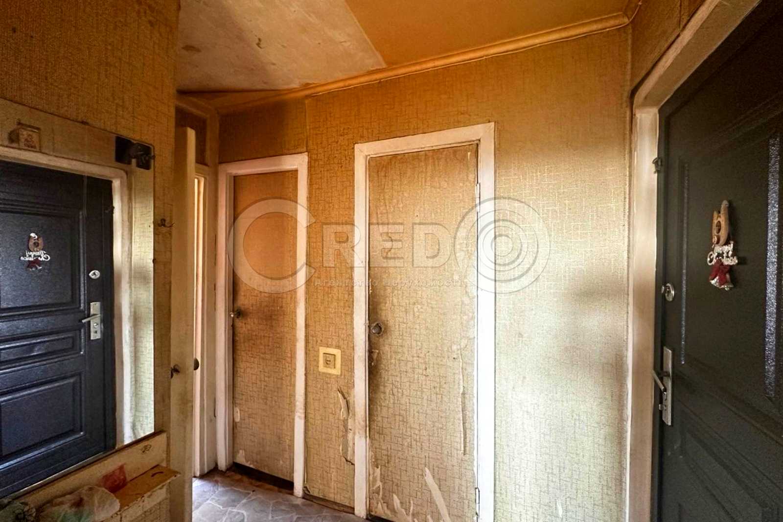 1875676595750465