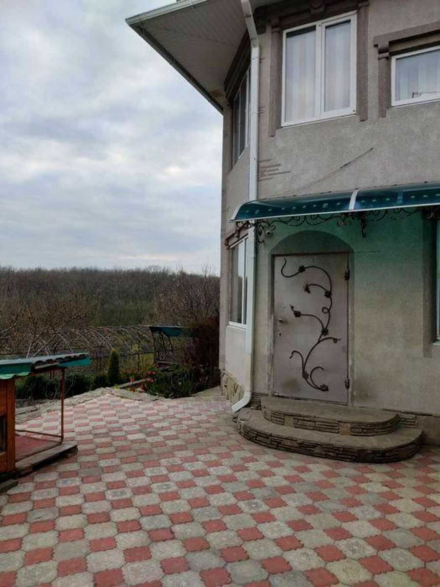 1875676861316694
