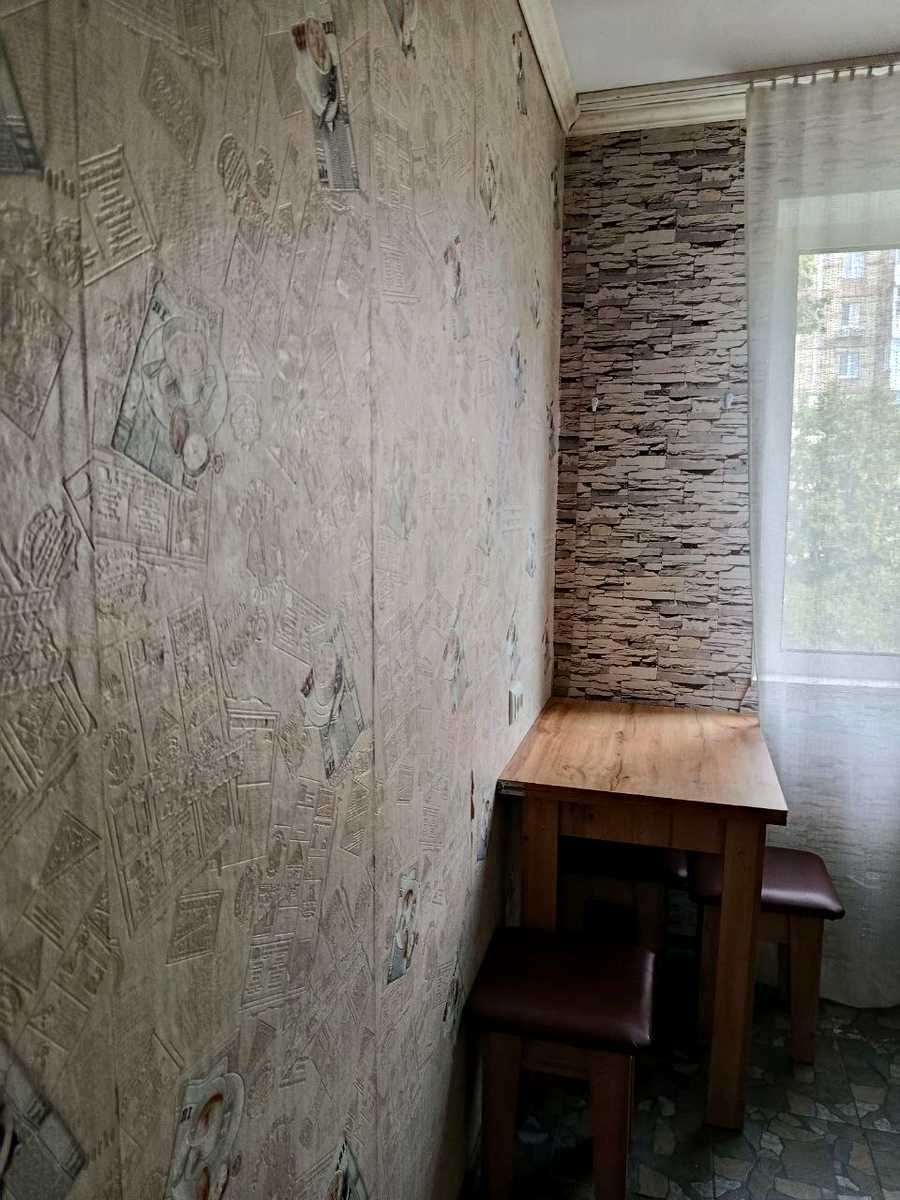 1875677011013838