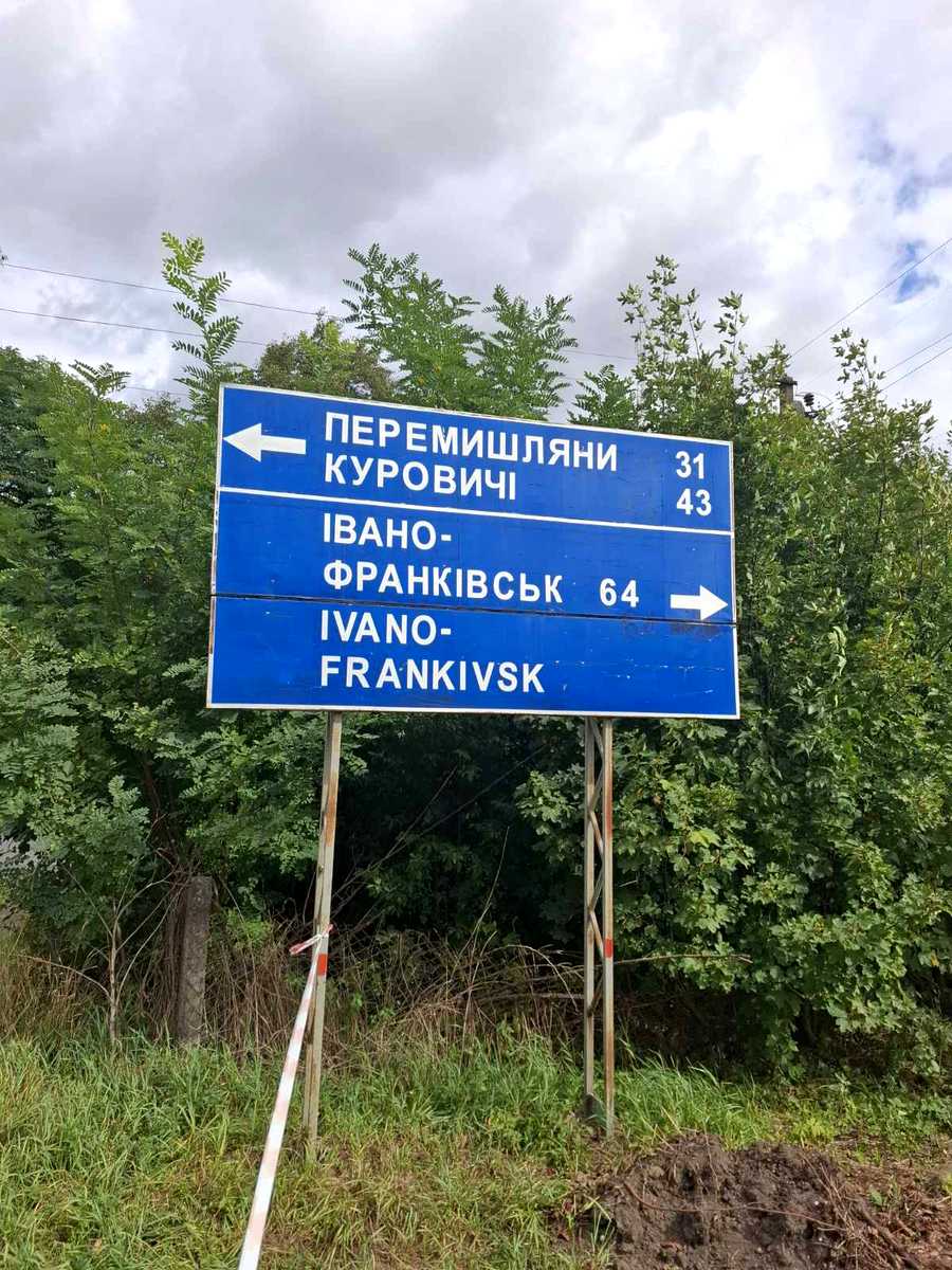 1875677752611626
