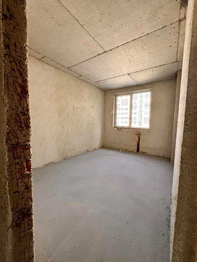 1875678971387311