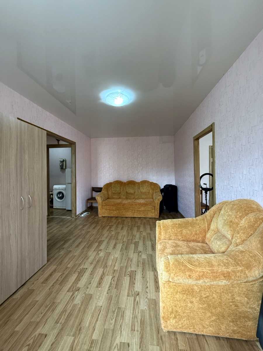 1875679776923306