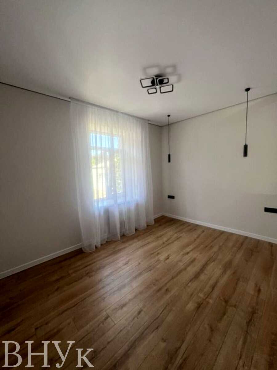 1875681870654743