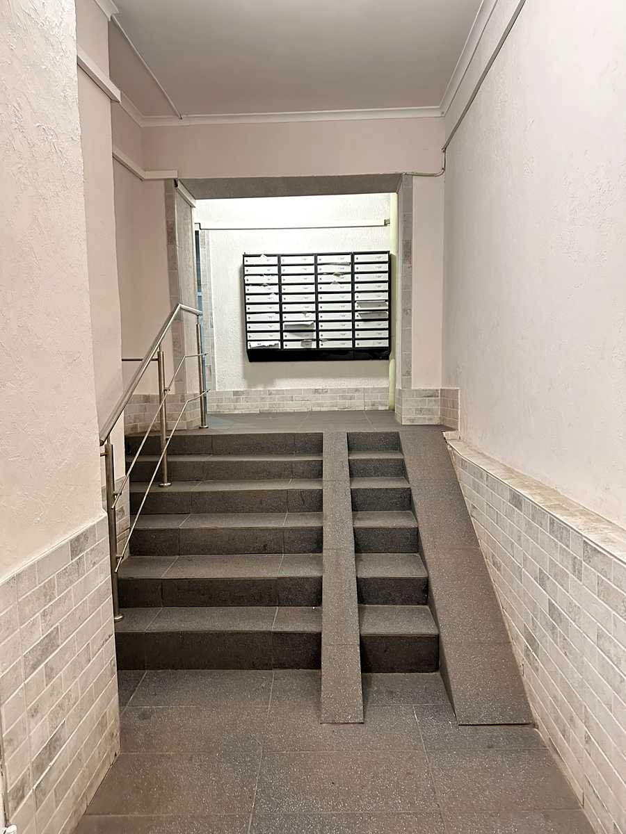 1875681889319279