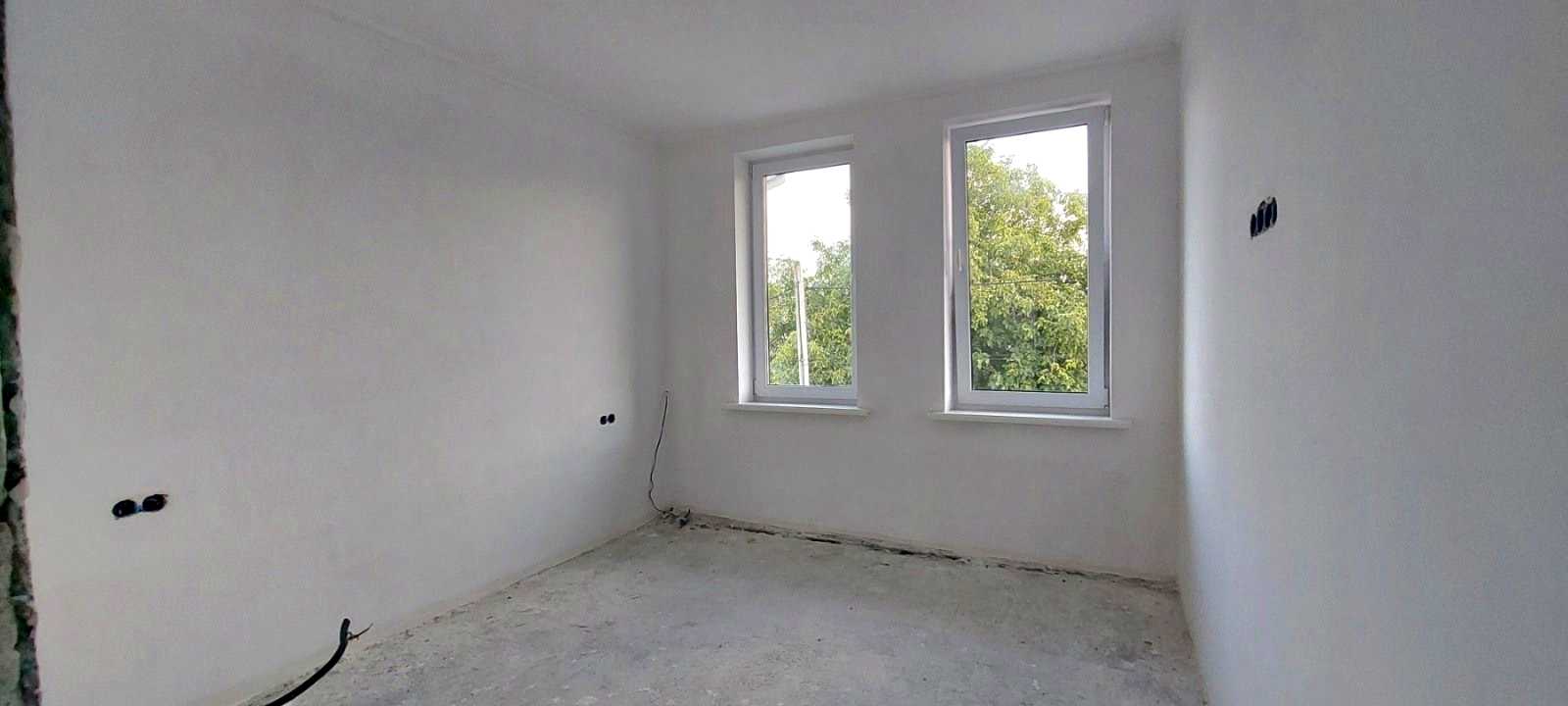 1875684344712319