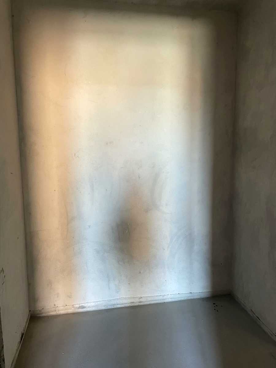 1875686360046862