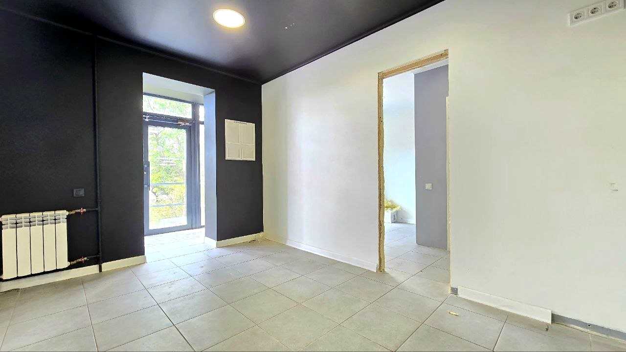 1875686414897249