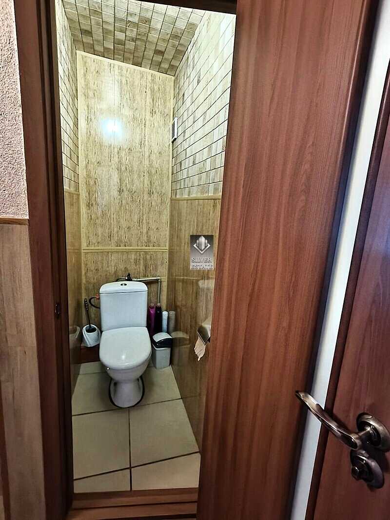 1875696363603389
