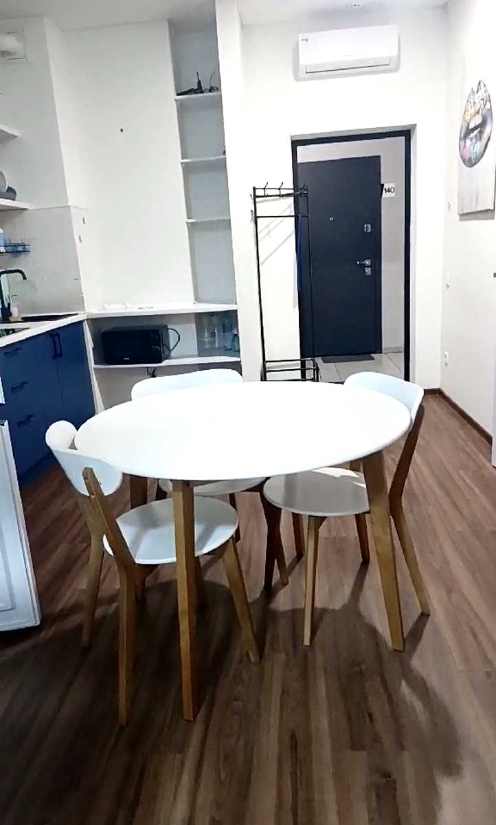 1875702937659311