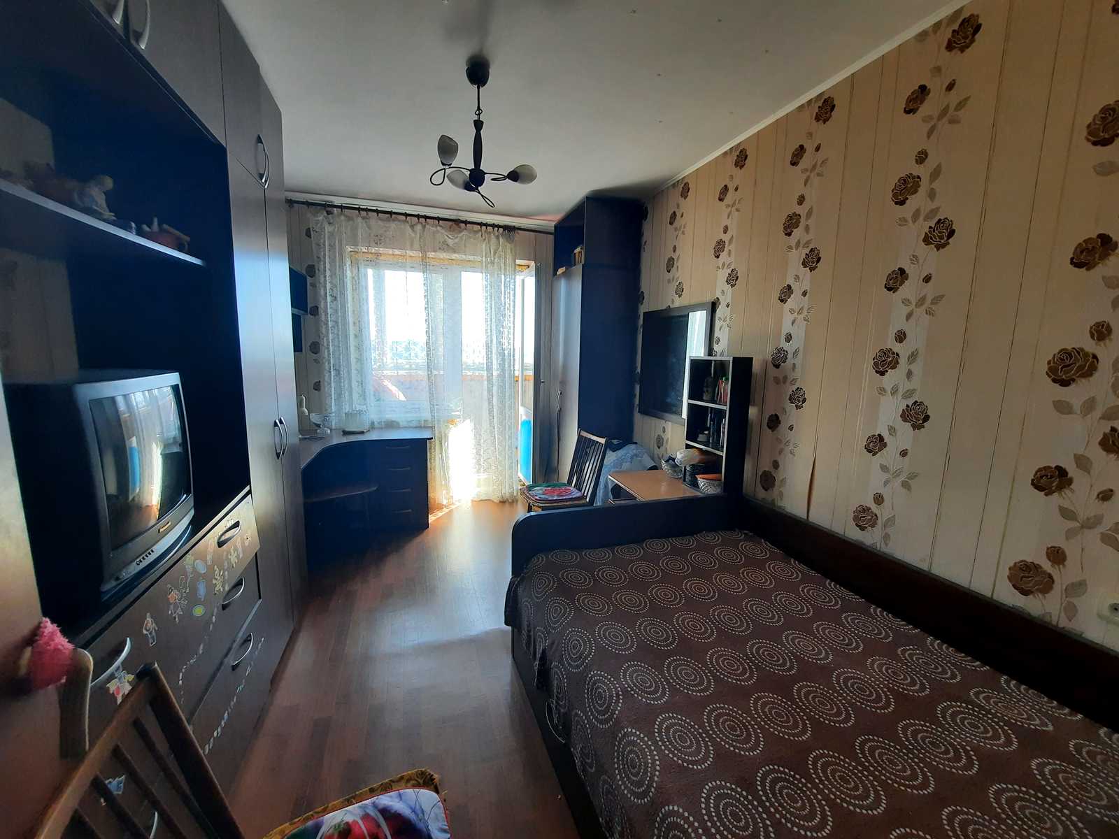 1875703421523816