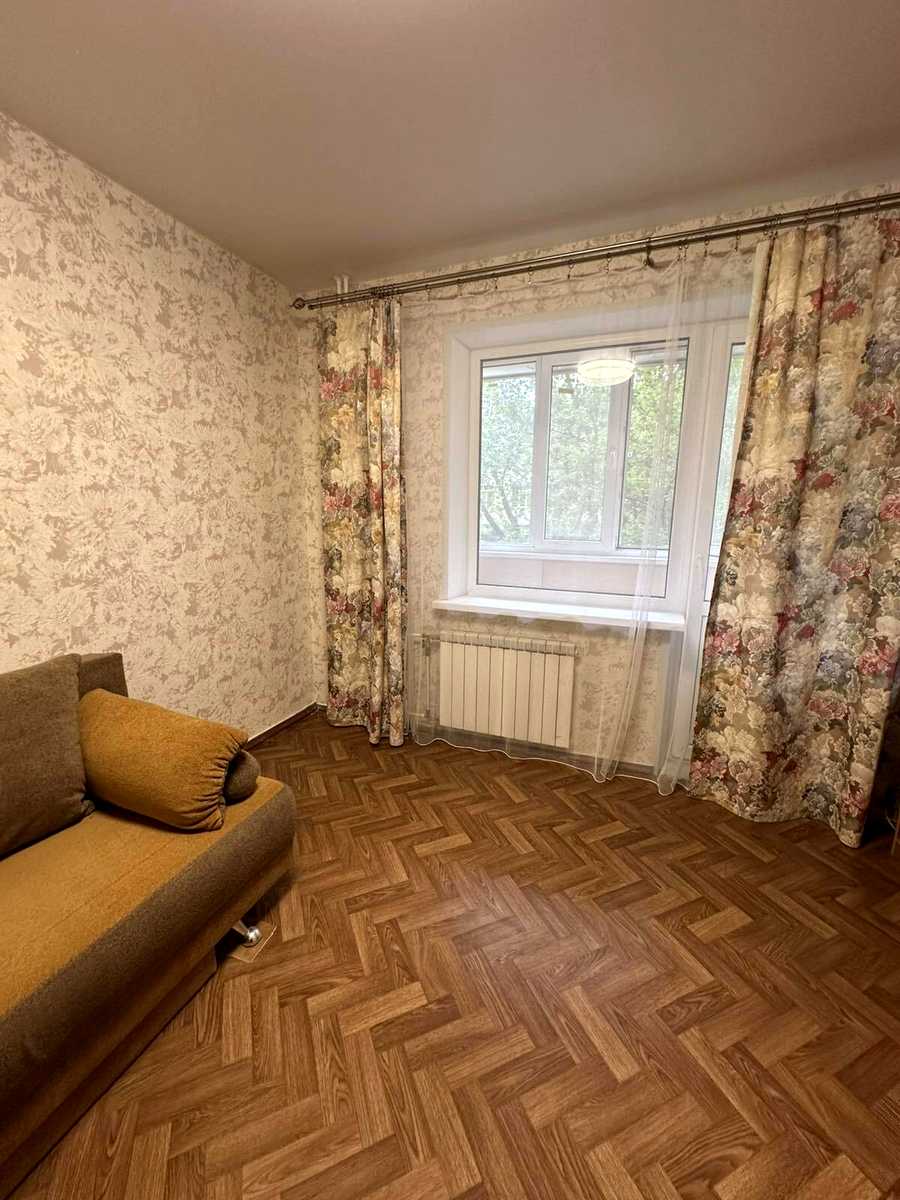 1875703506216324