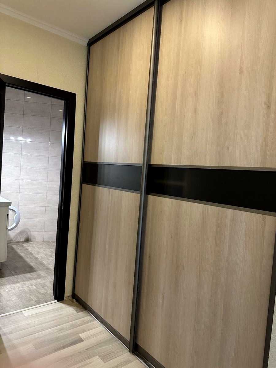 1875732390425575