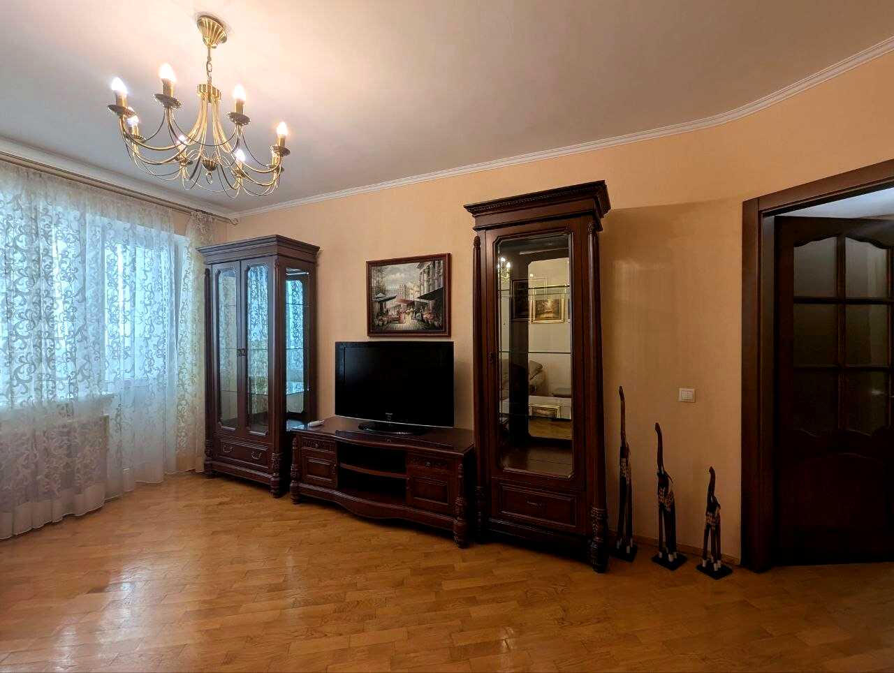 1875738869844034
