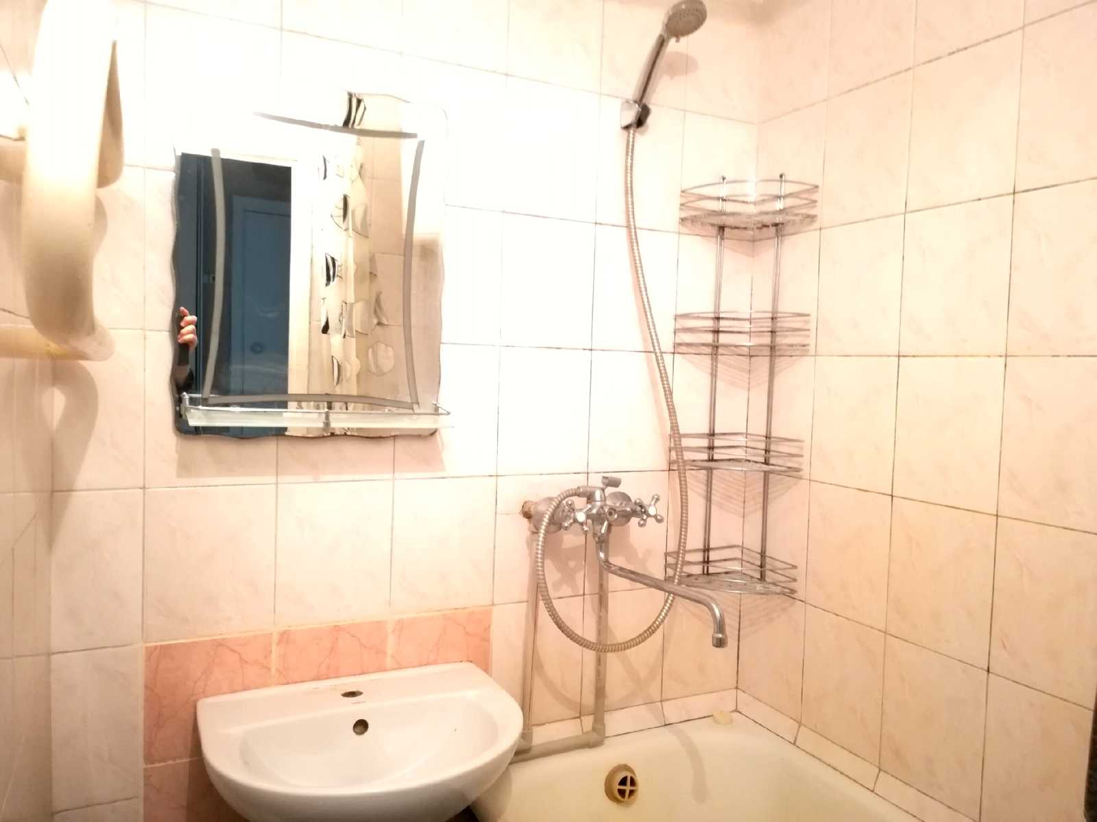 1875739994357809