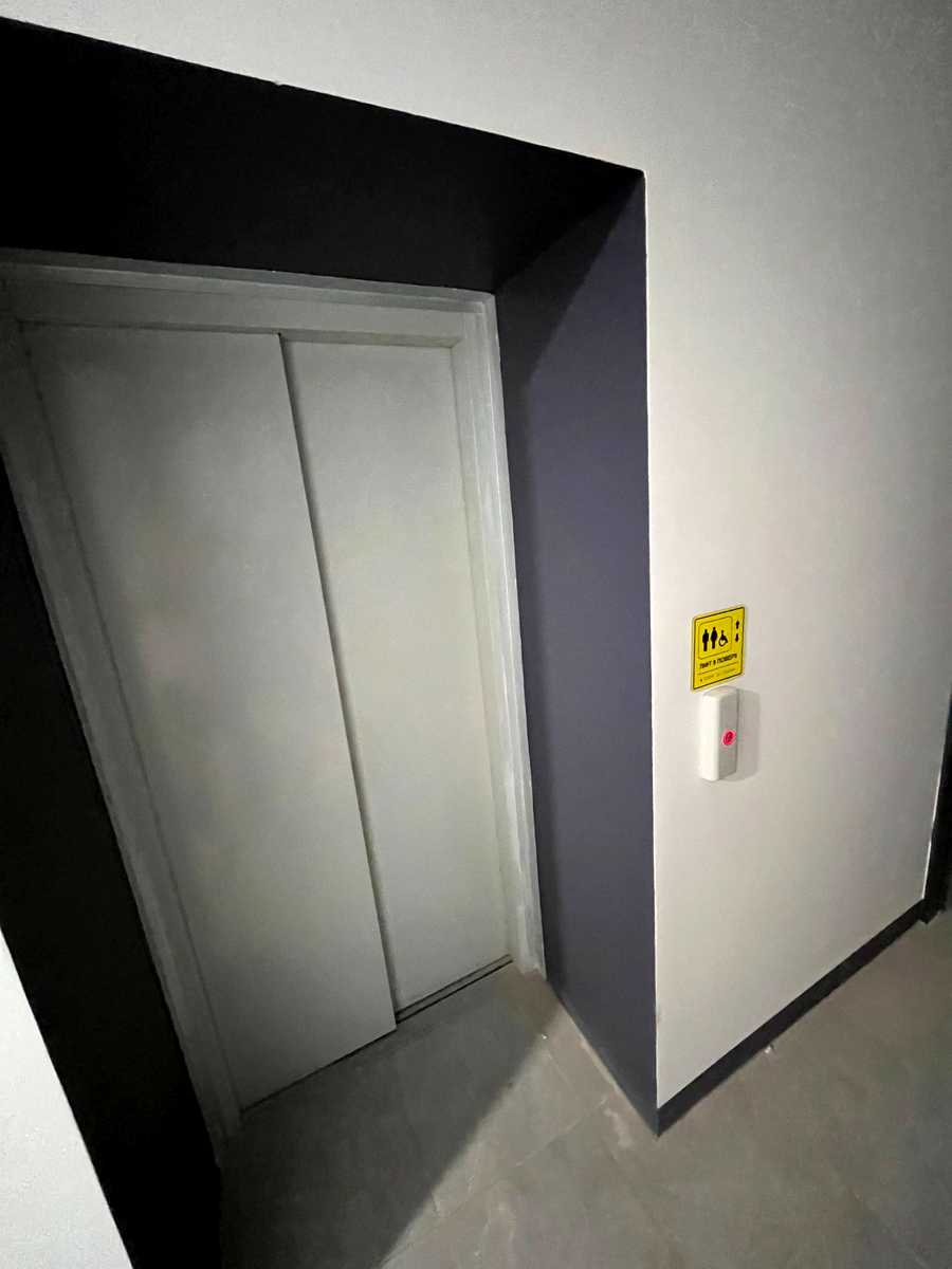 1875740631353808