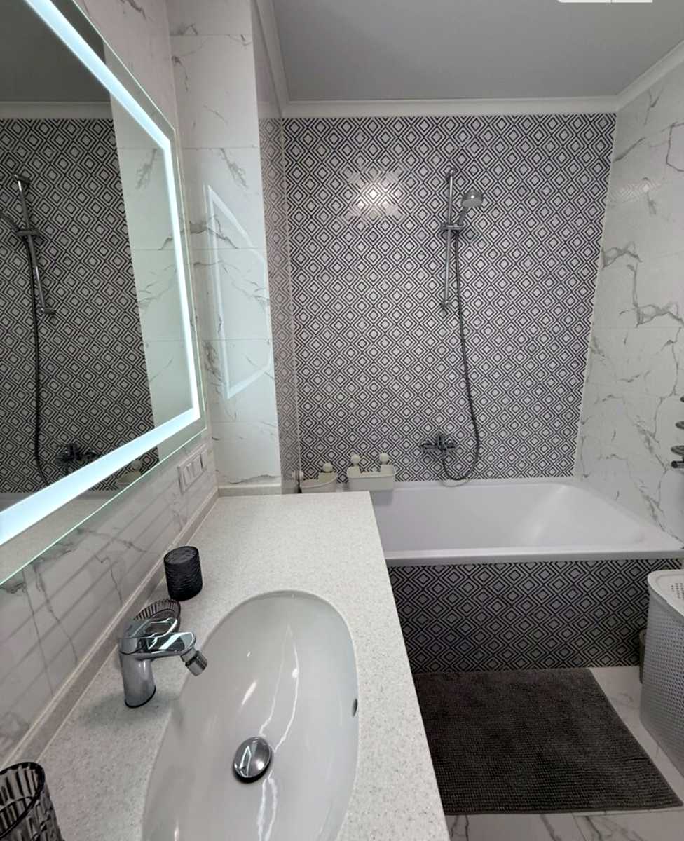 1875744748651595