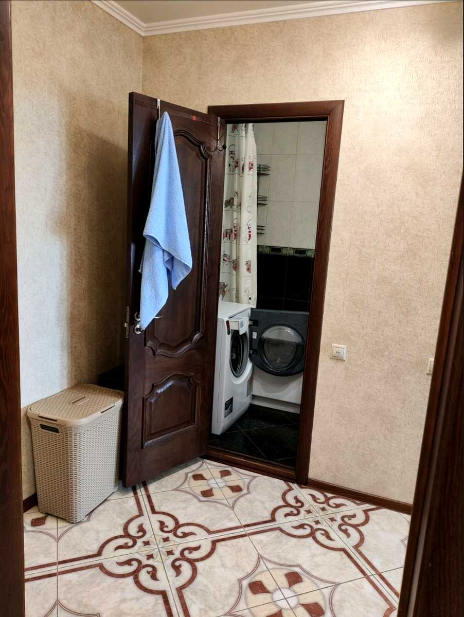 1875745383321863