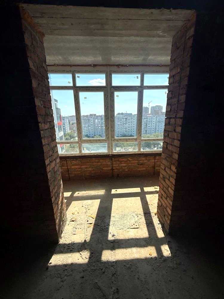1875745924792812