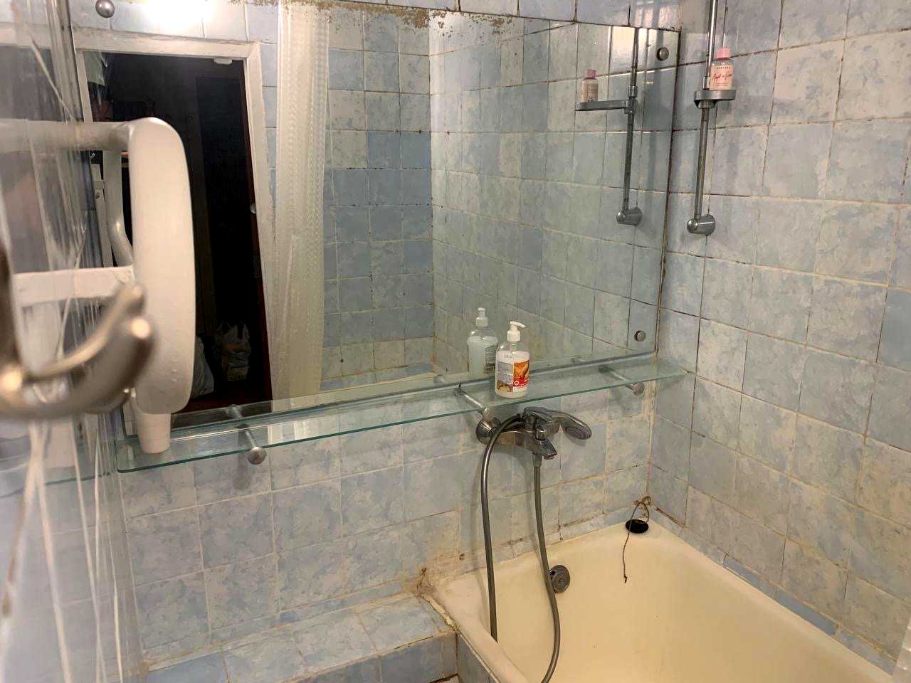 1875746527928111