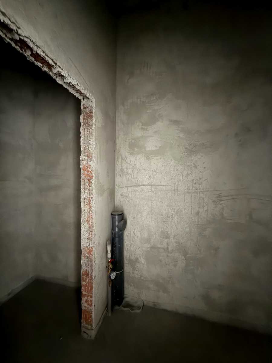 1875748920698891