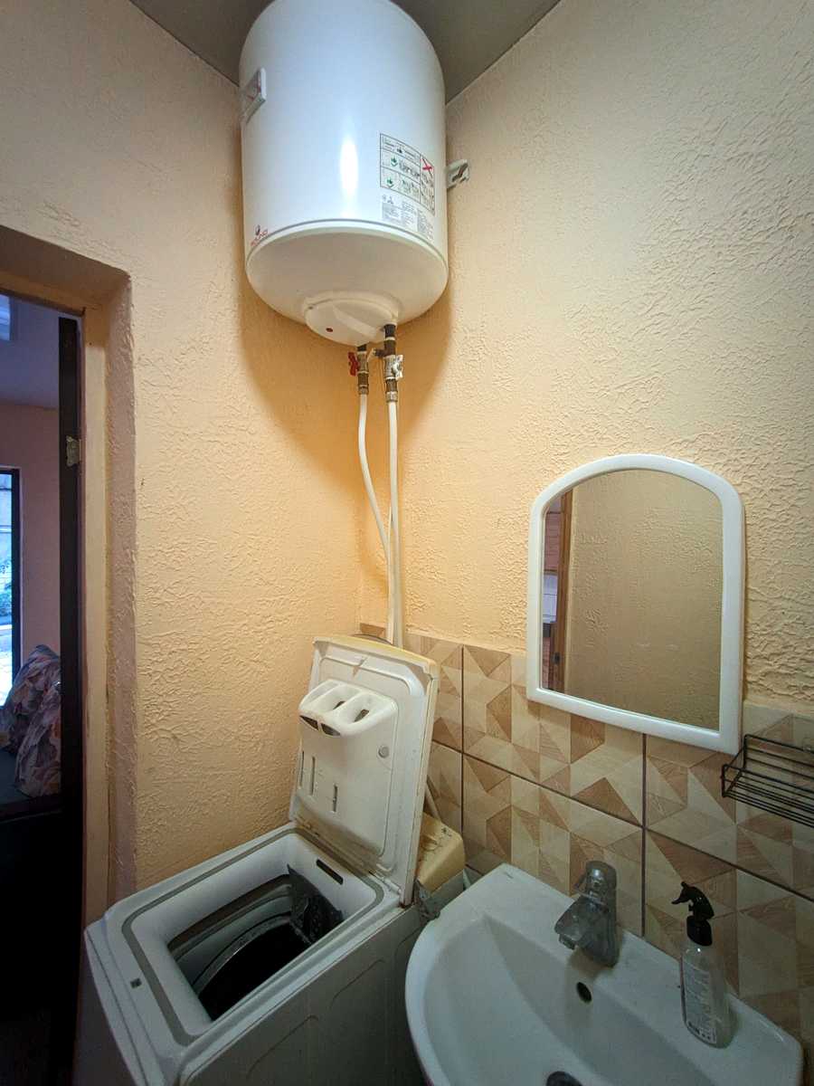 1875749432211915