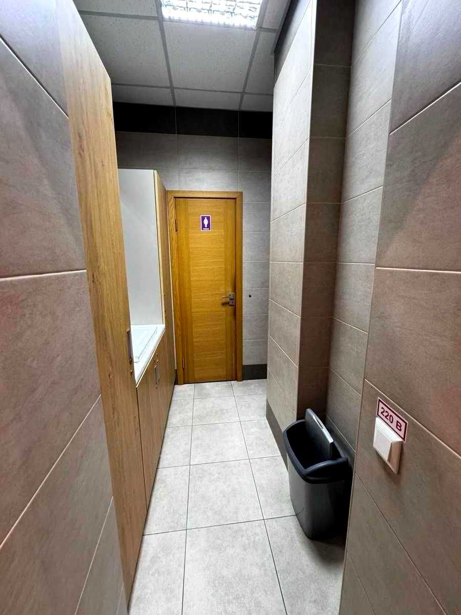 1875750369887708