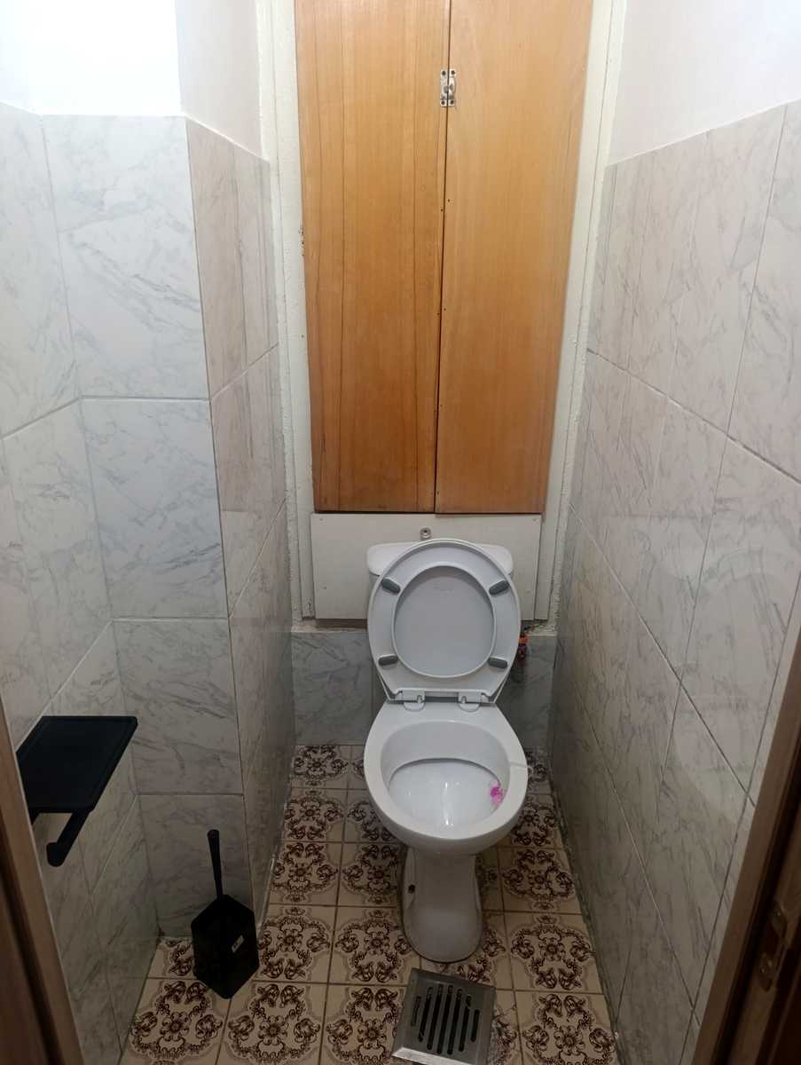 1875750494326462
