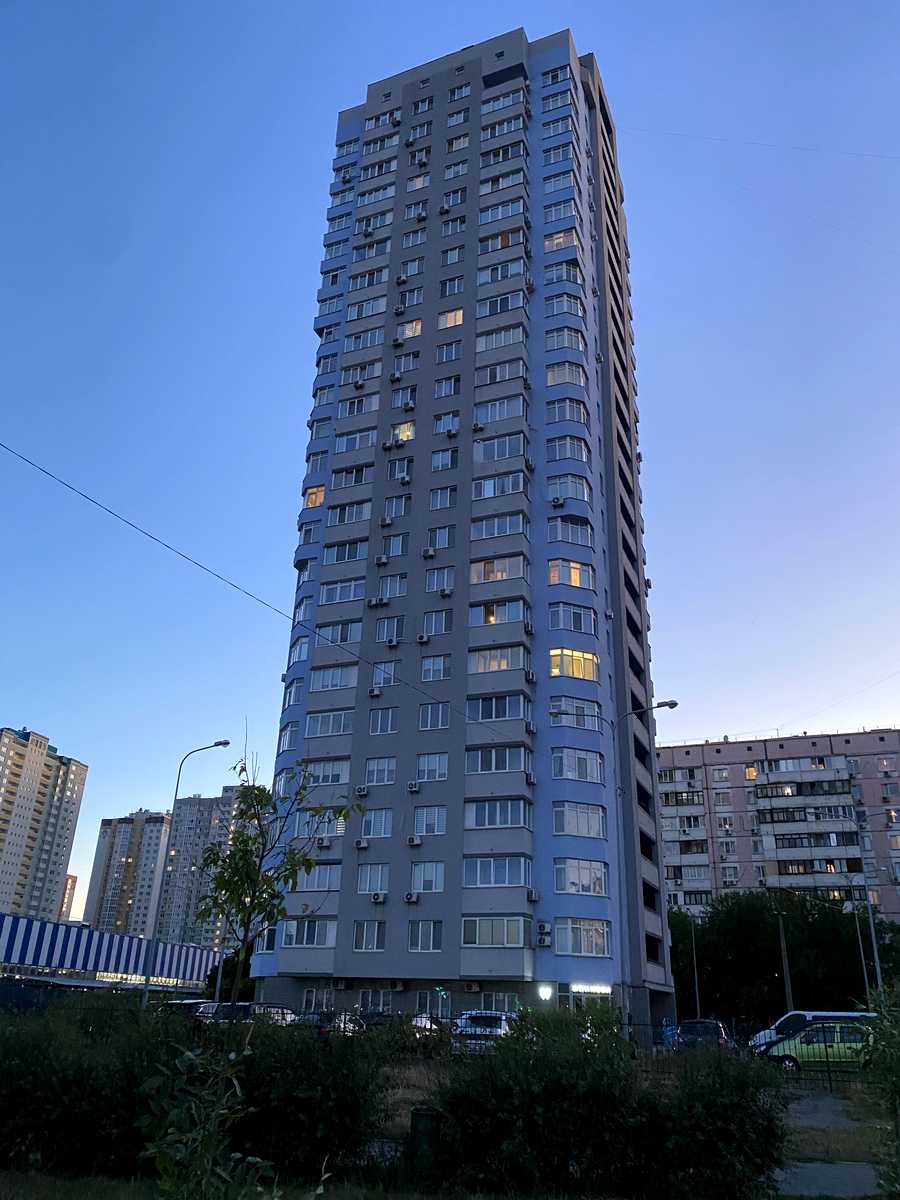 1875750748415531