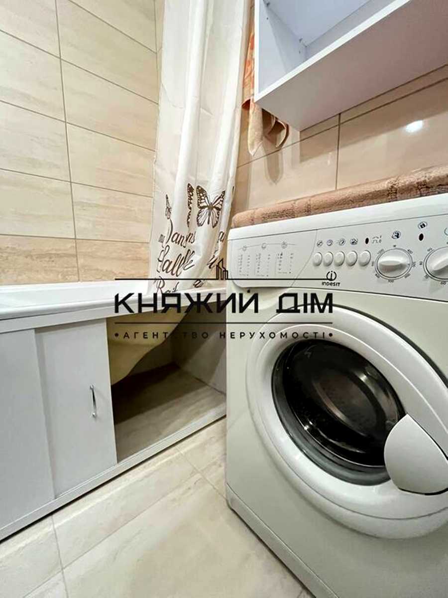 1875751616326181