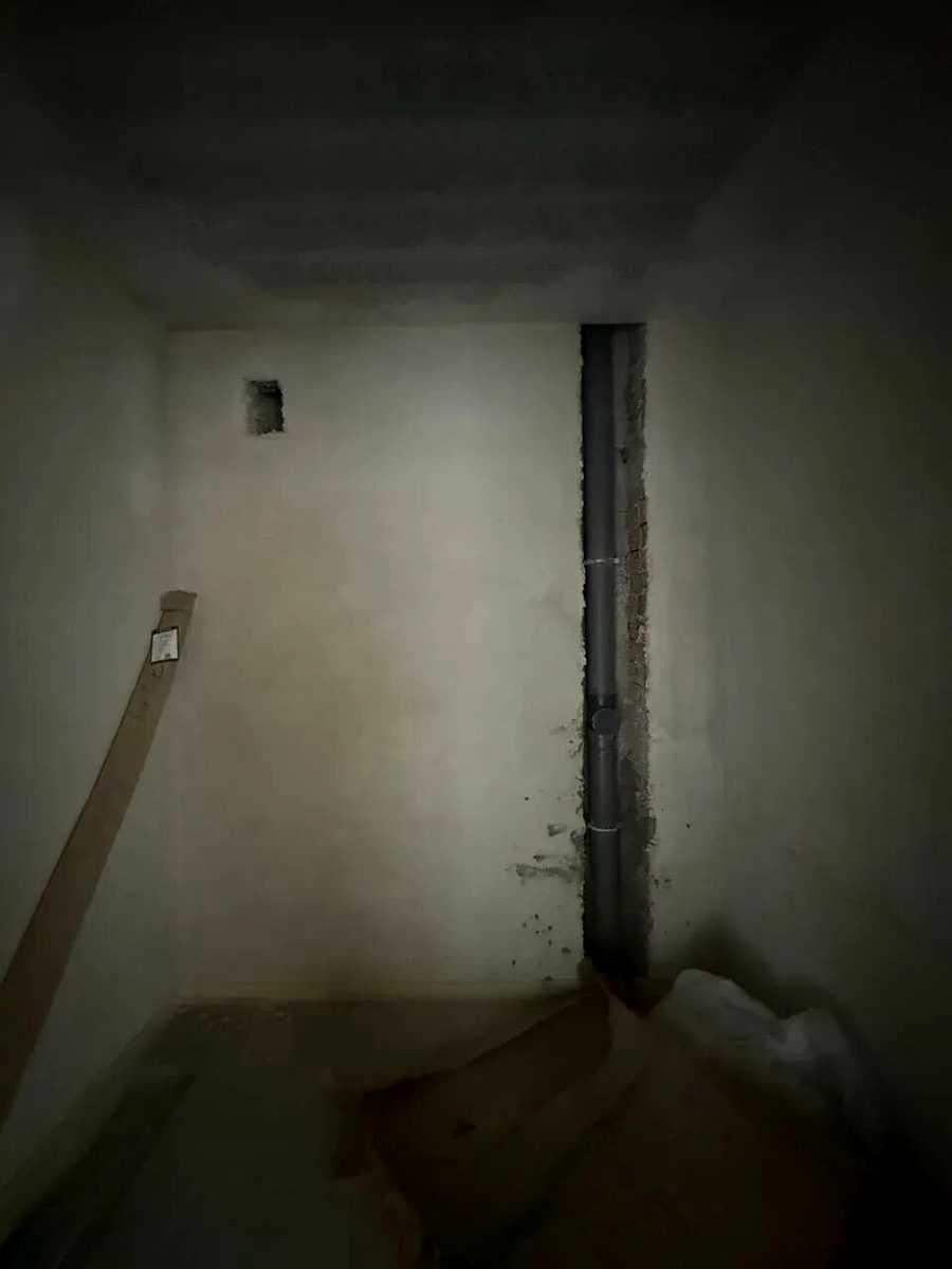 1875751689257200