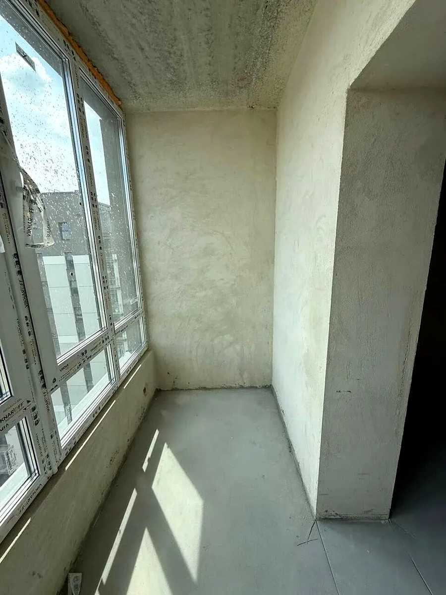 1875751689374307