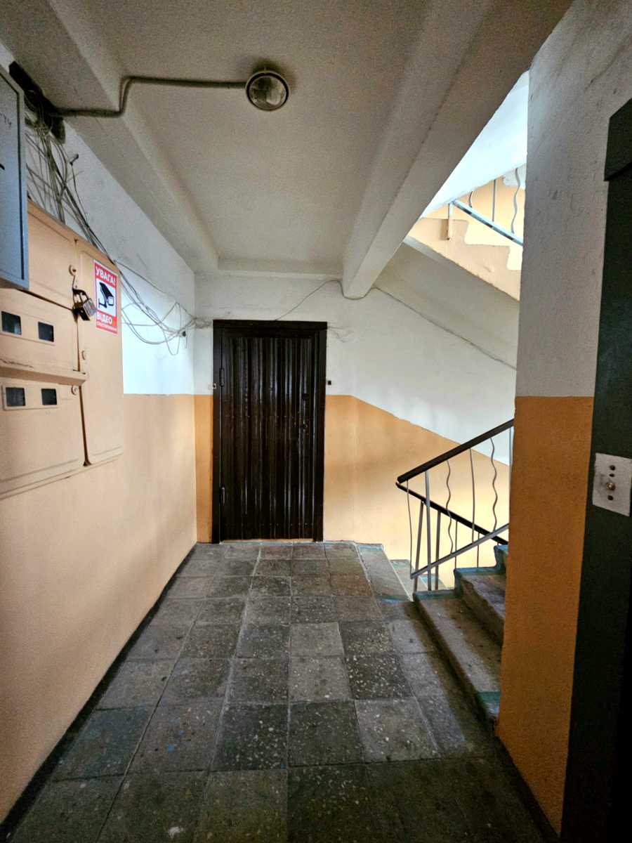 1875752342404510
