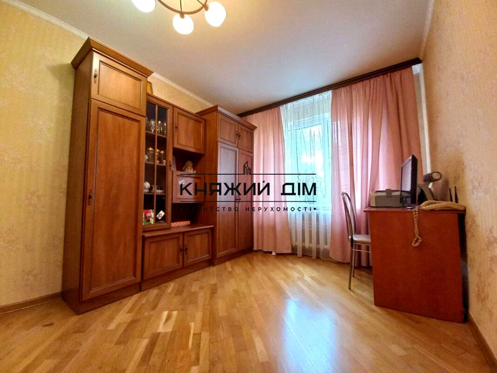 1875752617554804