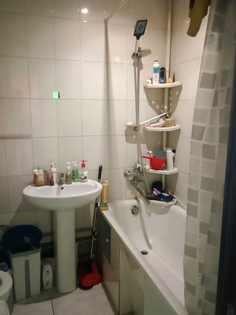 1875753875097448