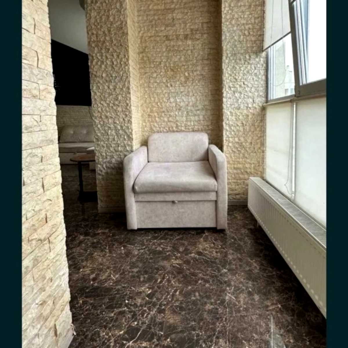 1875754598468752