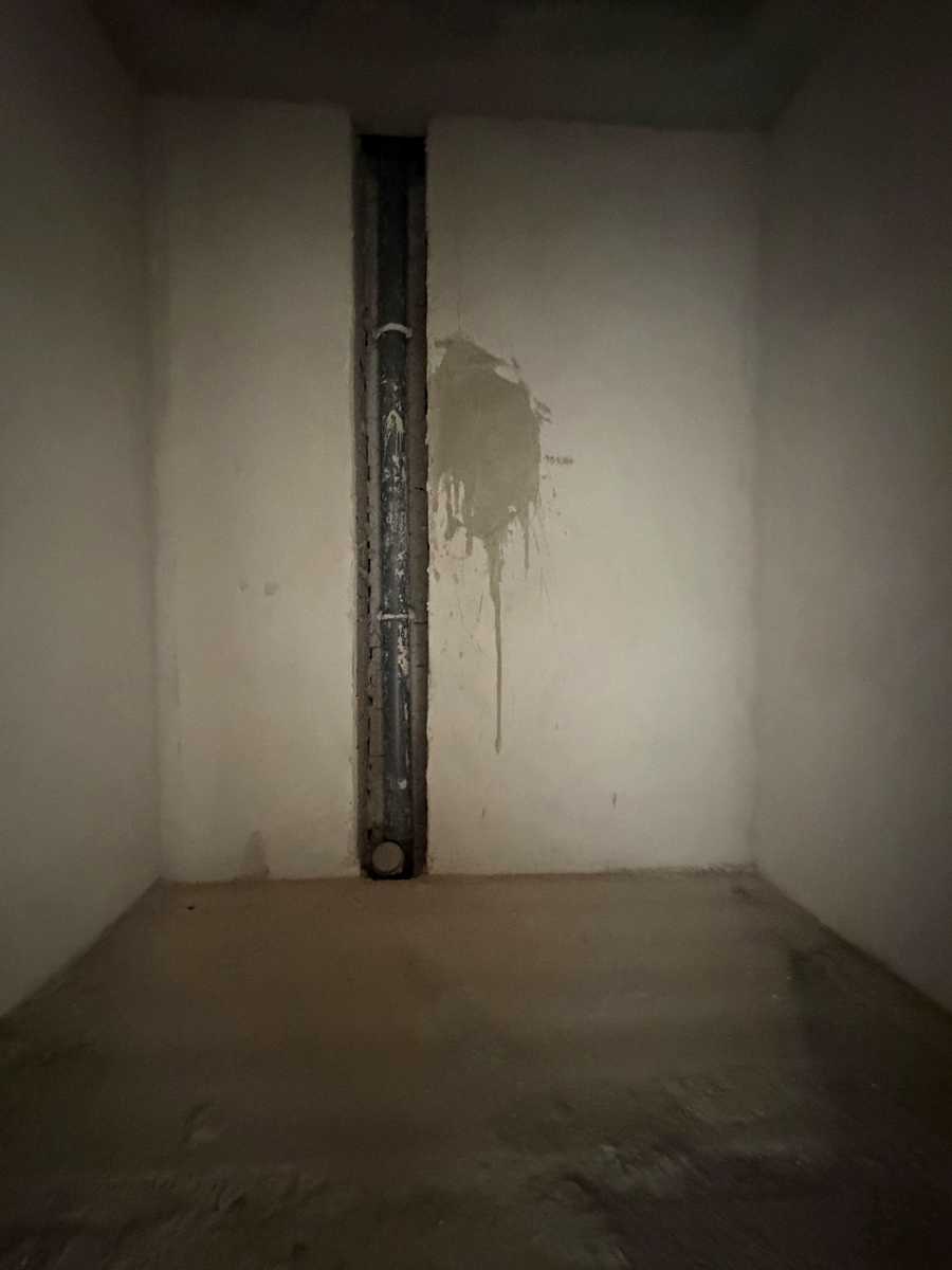 1875755938600237