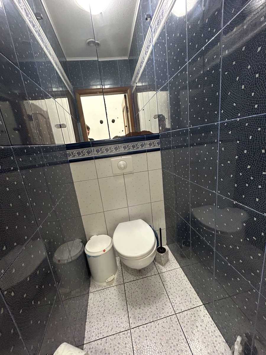 1875757774804836