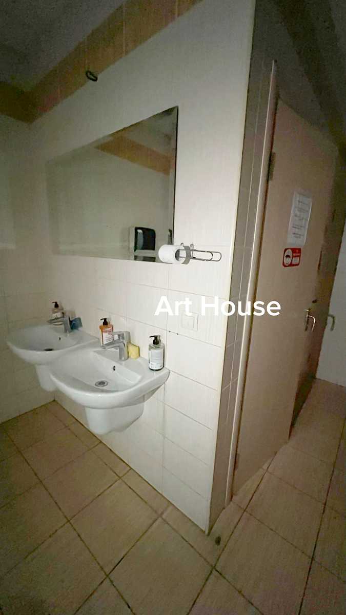 1875758424173624