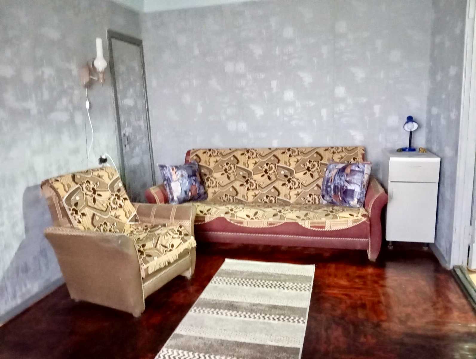 1875758503530841