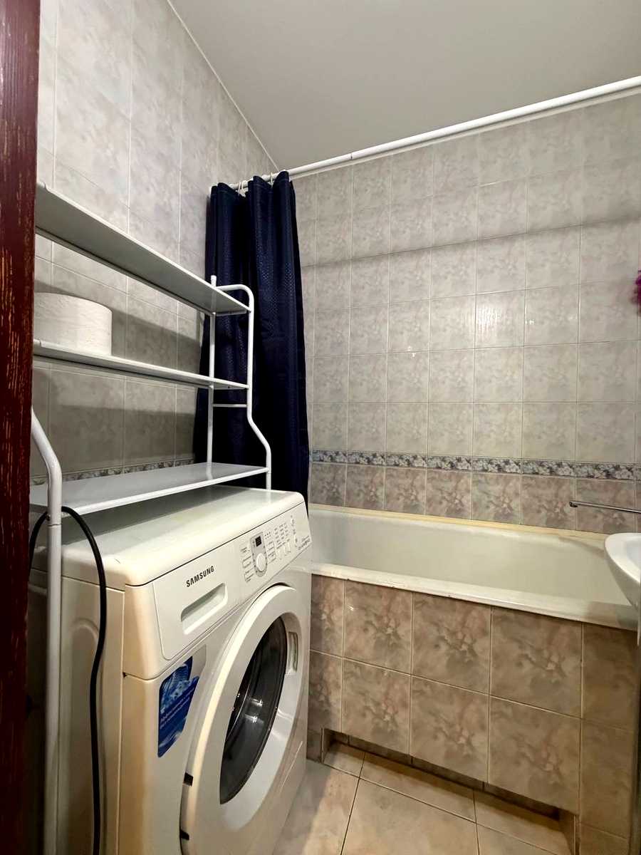 1875758746890554
